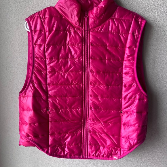 JoyLab Hot Pink Quilted Vest. Women’s Size Medium - Picture 3 of 6
